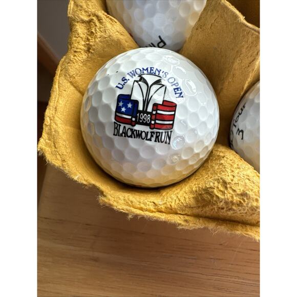 Lot of 20 Golf Resorts Courses Clubs Logo Golf Ball One Signed READ - Picture 4 of 10